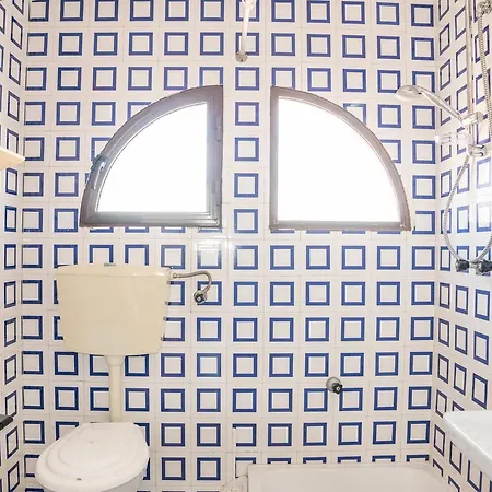 Akivillas Iris Iii Villa